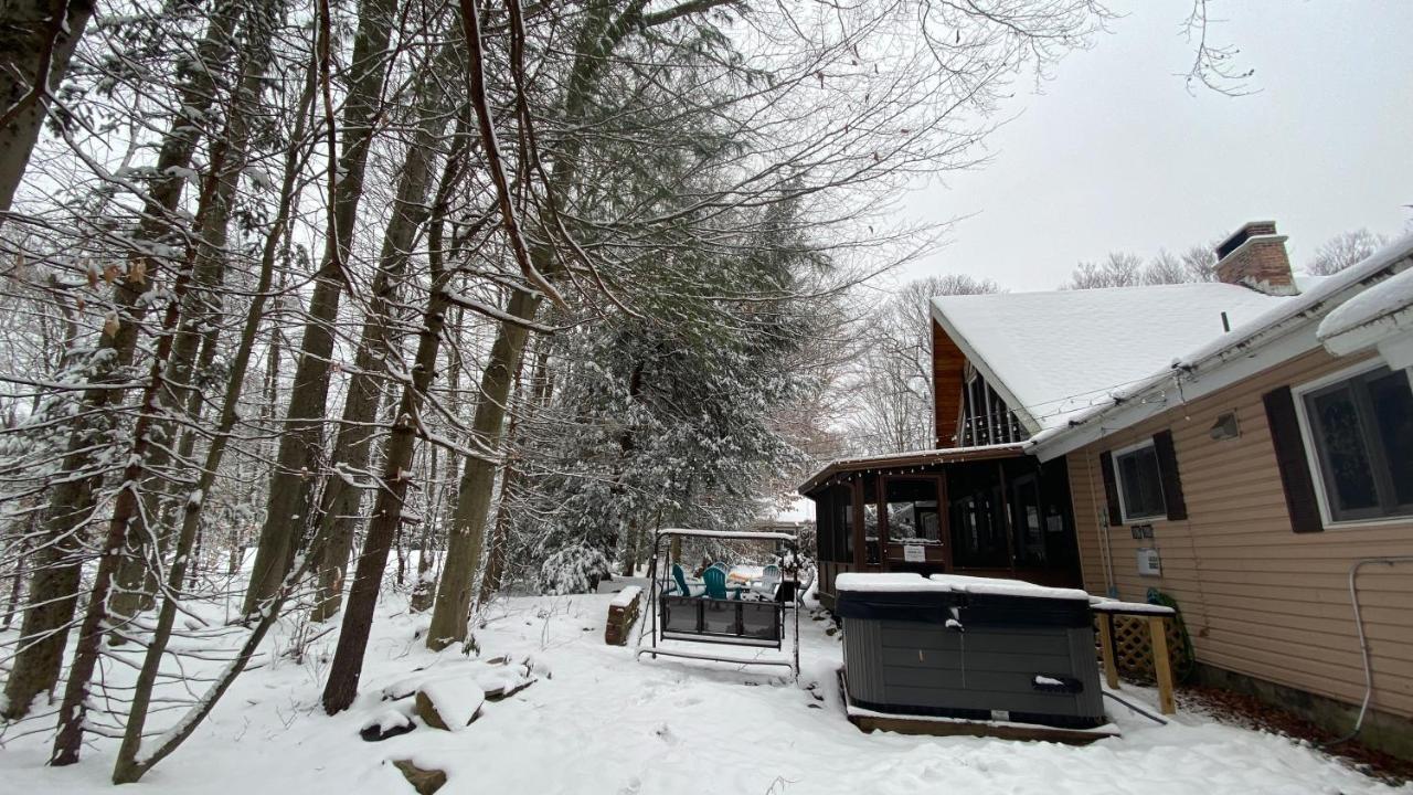 Walk To Pool & Beach - Spacious Gateway, Hot Tub, Game Room Pocono Country Place Экстерьер фото