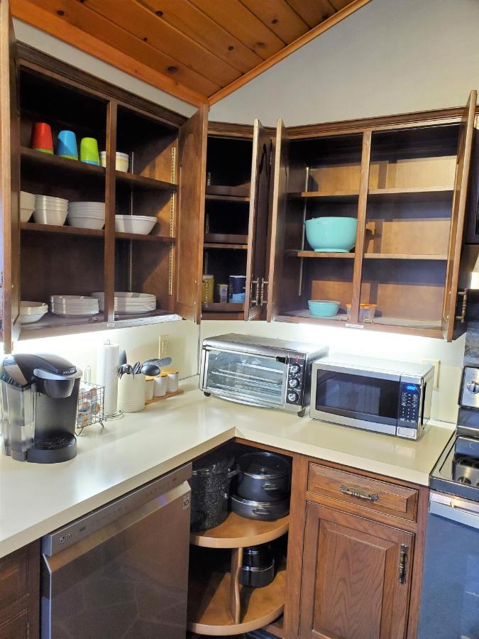 Walk To Pool & Beach - Spacious Gateway, Hot Tub, Game Room Pocono Country Place Экстерьер фото