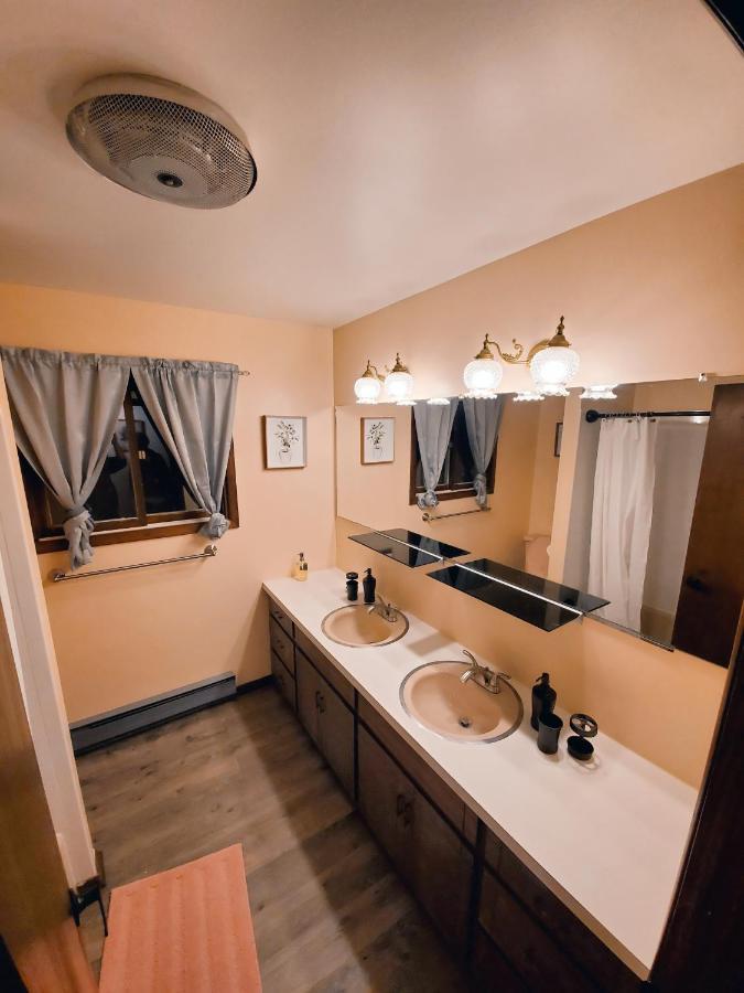 Walk To Pool & Beach - Spacious Gateway, Hot Tub, Game Room Pocono Country Place Экстерьер фото