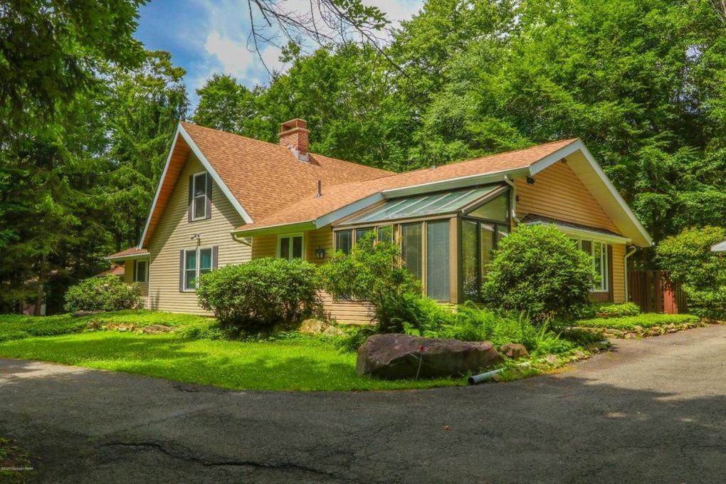 Walk To Pool & Beach - Spacious Gateway, Hot Tub, Game Room Pocono Country Place Экстерьер фото